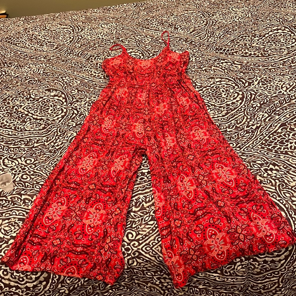 Adorable jumpsuit!